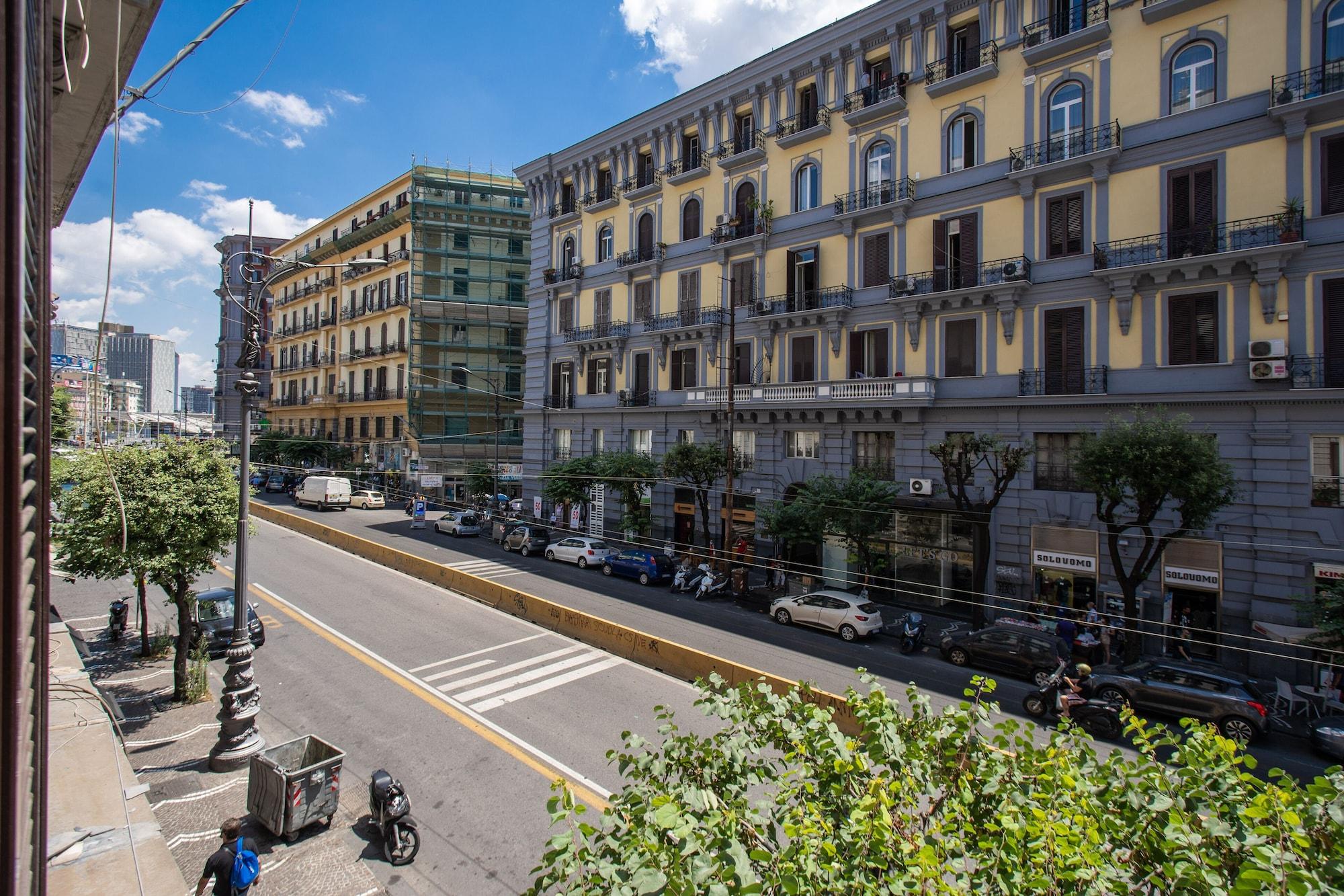 Napoli Suite Extérieur photo
