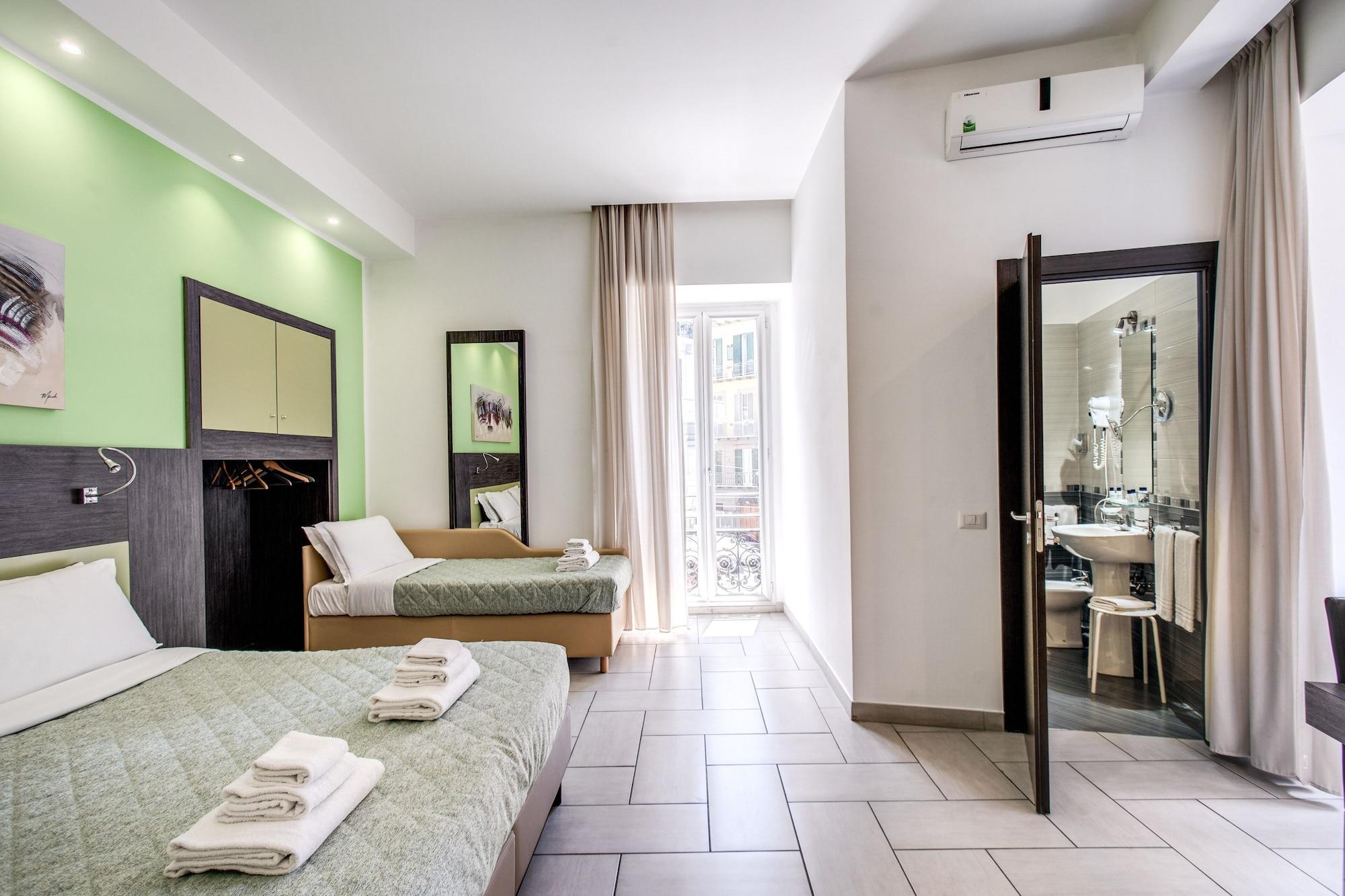 Napoli Suite Extérieur photo